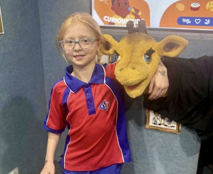 student with Healthy Harold